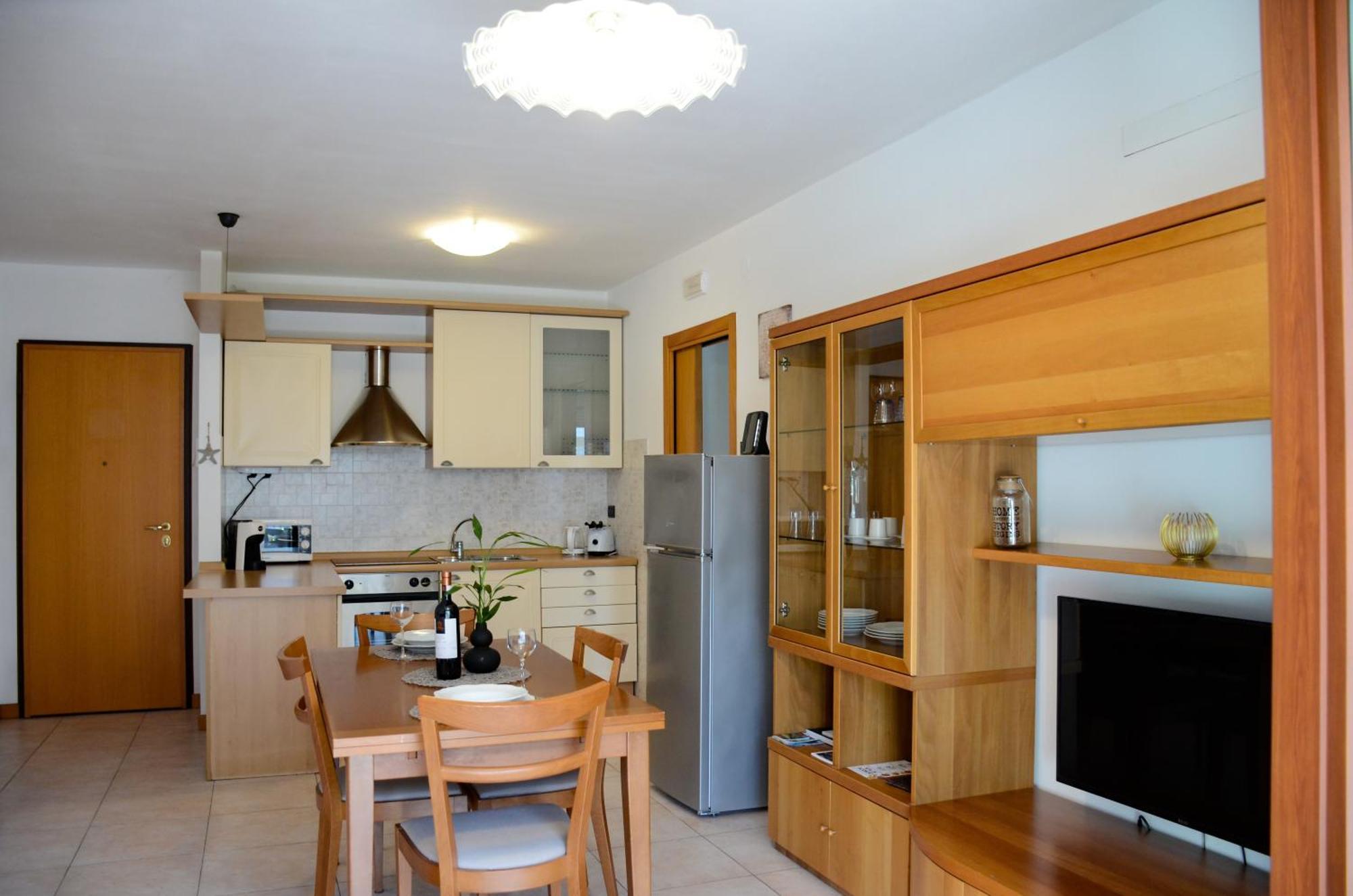 Appartamento Peler13 Con Balcone E Parcheggio Riva del Garda Esterno foto